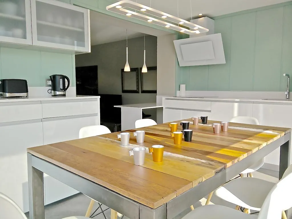 Ferran Pedralbes Penthouse Apartment Barcelona 0*,  Spain