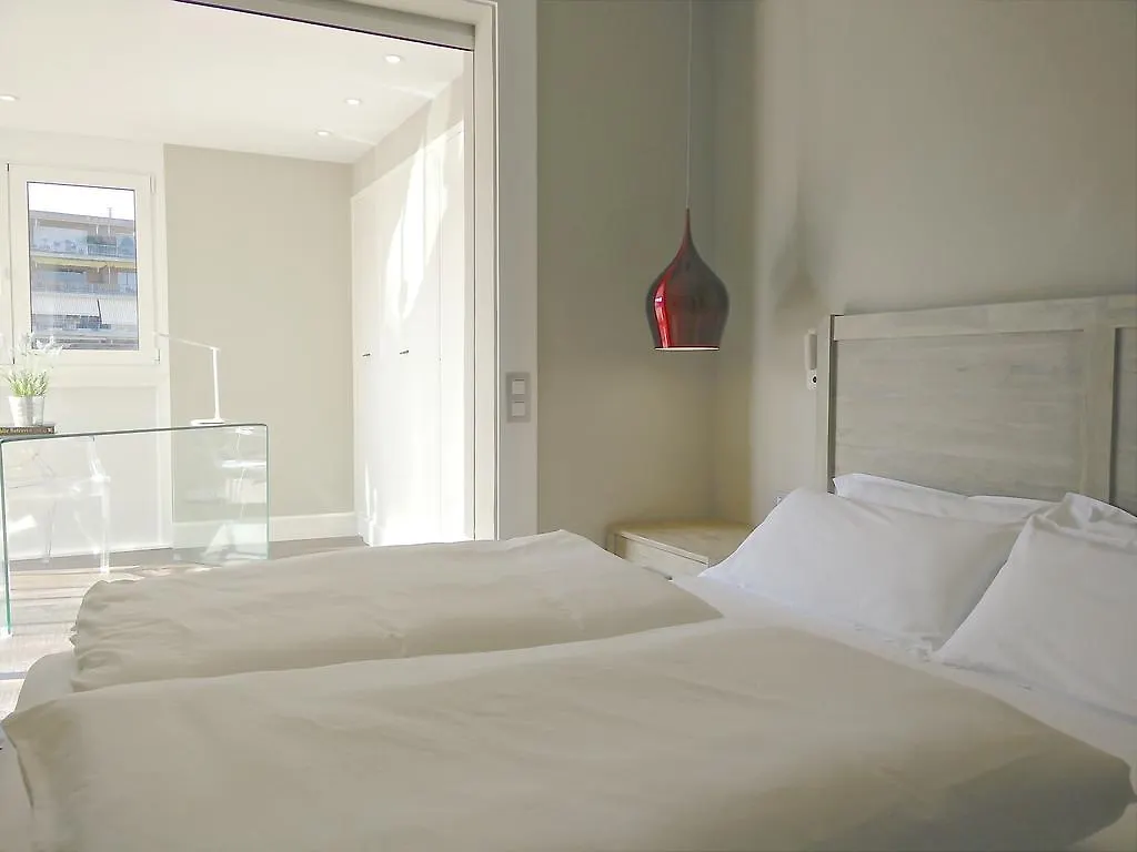 Ferran Pedralbes Penthouse Apartment Barcelona 0*,